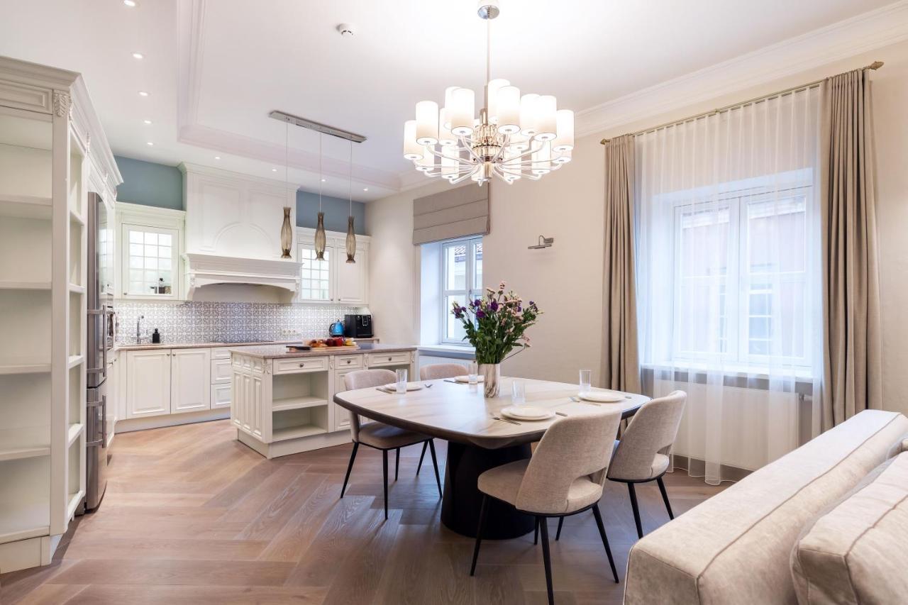 Luxury 2Bdr Heart Of Old Town Appartement Vilnius Buitenkant foto