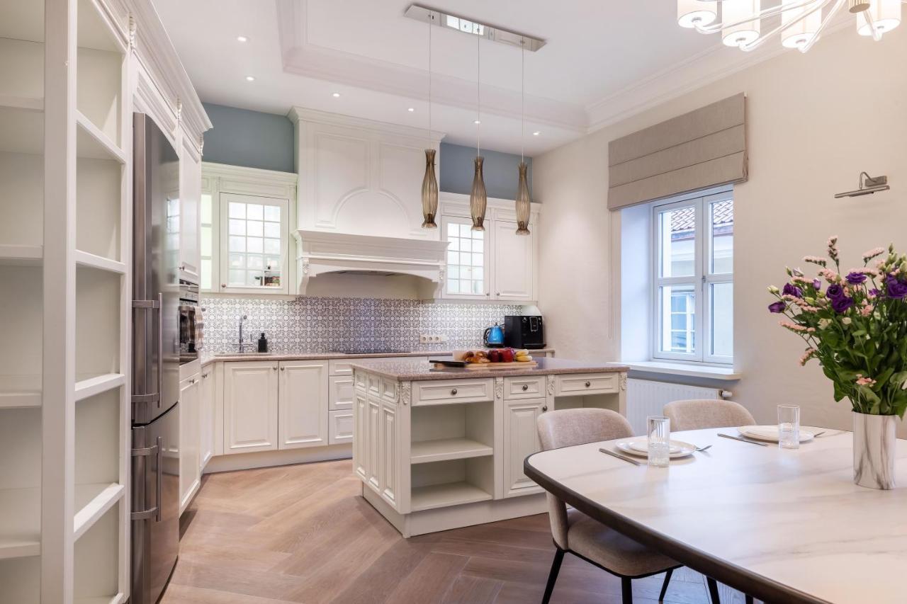 Luxury 2Bdr Heart Of Old Town Appartement Vilnius Buitenkant foto
