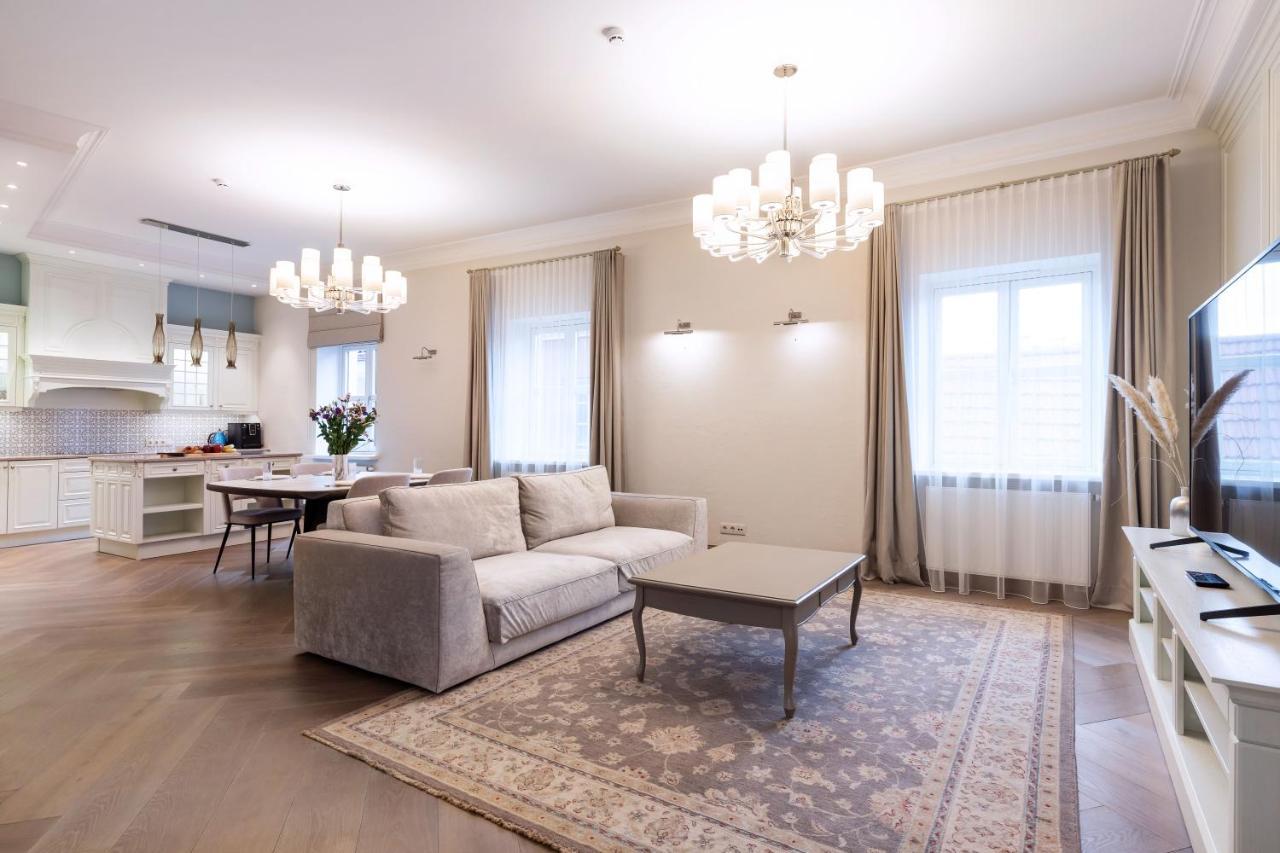 Luxury 2Bdr Heart Of Old Town Appartement Vilnius Buitenkant foto